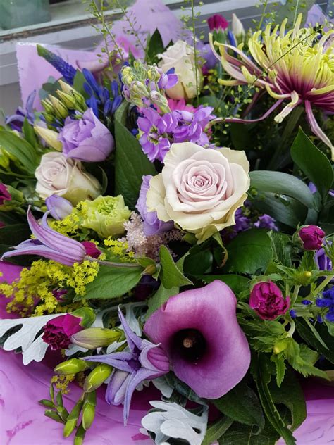 PINK & PERFECT FLORISTS .
